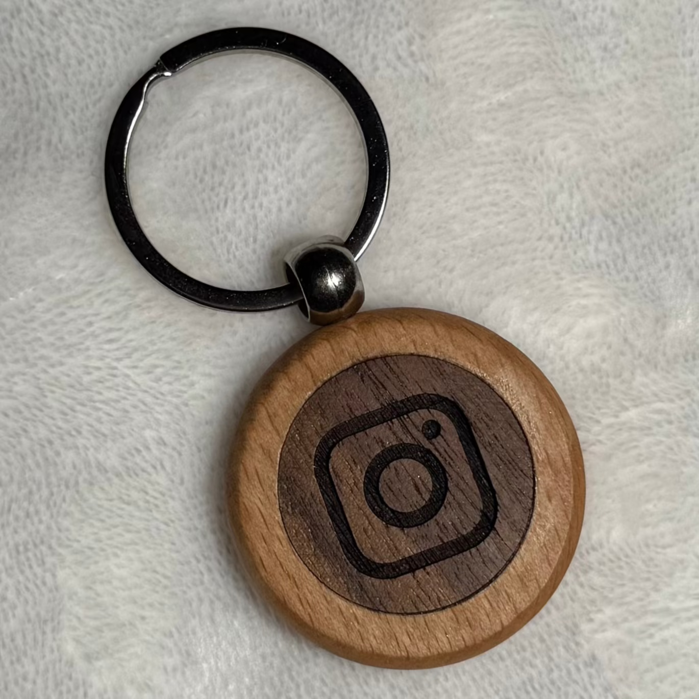 Tap and Connect - Wooden NFC Instagram Key Chain - Free Delivery in Australia